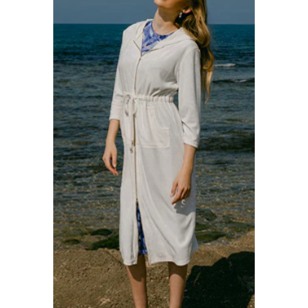 NEW Women's Daniella Faye Hoodie Robe Size M Pina Colada